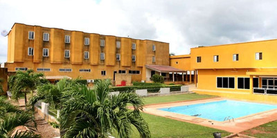 Le Royaume Hôtel - Photo 1