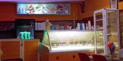 LE SKY BAR RESTAURANT - Photo 3