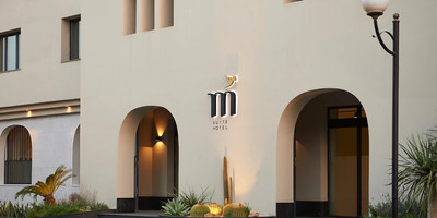 M Suite Hotel - Photo 1
