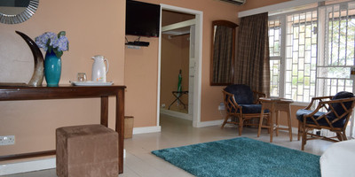 Makindye country club - Photo 4