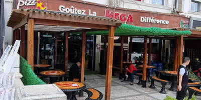 MEGA PIZZA - Photo 1