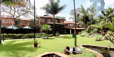 Mukutan Garden Cafe At Fairview Hotel - Photo 4