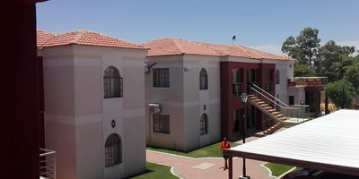 Nicopolis Self Catering - Photo 1