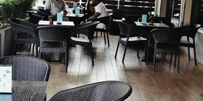 No Name Café - Photo 1