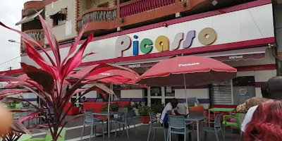 Picasso Glacier & Patisserie - Photo 1