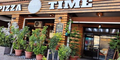 PIZZA TIME - Photo 1