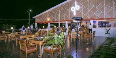 QUBE BAR GRILL RESTAURANT - Photo 2