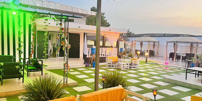 Restaurant rompad - Photo 1
