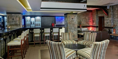 Safari Bar At Intercontinental Hotel - Photo 3