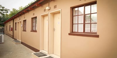 Satellite Hotel & Guest House - Rooms from P350 - Photo 1