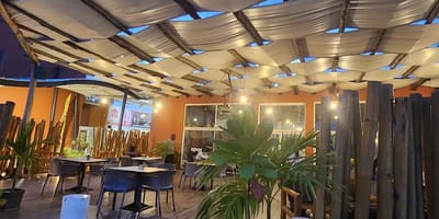 Spoon Bar - Photo 1