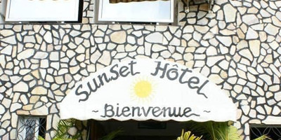 Sunset Hotel - Photo 1