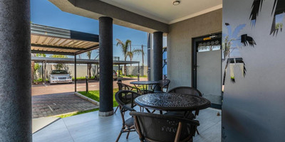 The Melva Elegant Guest House - Photo 3