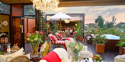 The Residence - Photo 2