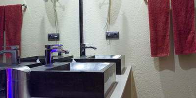 The rhino resort hotel & spa - Photo 13