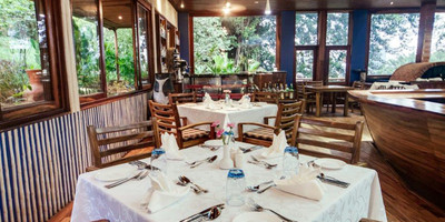 The Seven Seas Restaurant Sheraton - Photo 4