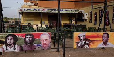 The Taxi Brousse - Photo 1