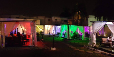 The Garden Lounge - Photo 1