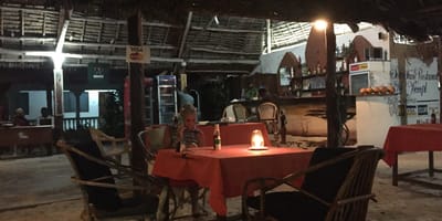 Union Beach Restaurant - Photo 1
