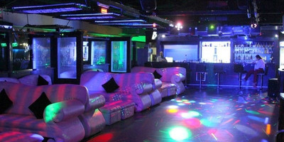 Venom Lounge - Photo 1