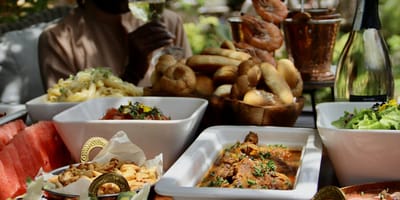 Vineyard Bar & Restaurant - Photo 2