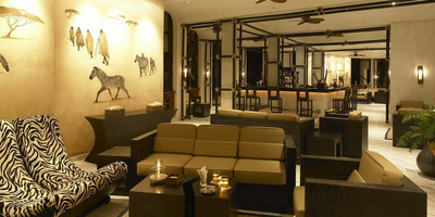 Zebra Square Bar Piano Lounge - Photo 1