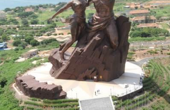 Monument de la renaissance africaine