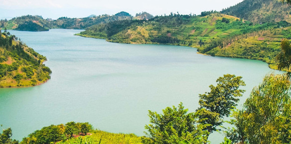 travel to Rwanda