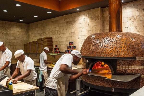 360 degrees artisan pizza 1.jpg