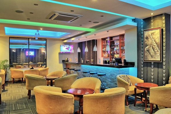 after_40_hotels-wdAtI.jpg