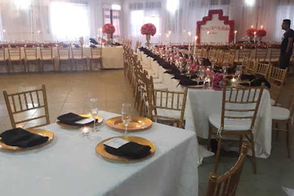 anghiti dar es salam.jpg