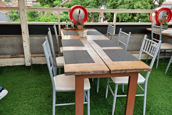 bar bar 1740433064.jpg