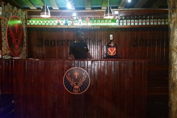 bubbles olearys irish pub 4.jpg