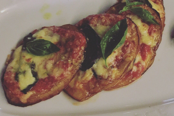 colosseum restaurant 1.jpg