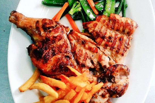 colosseum restaurant 2.jpg