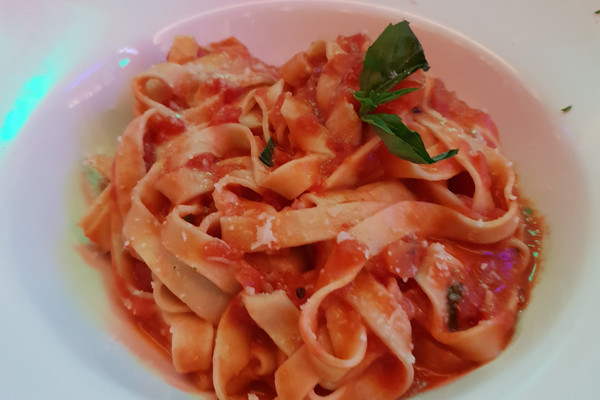 colosseum restaurant.jpg