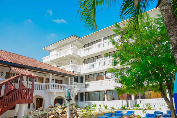 jangwani seabreeze.jpg