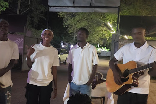 kan taman restaurant 1.jpg