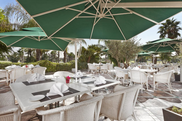 la terrasse du golf 1.jpg