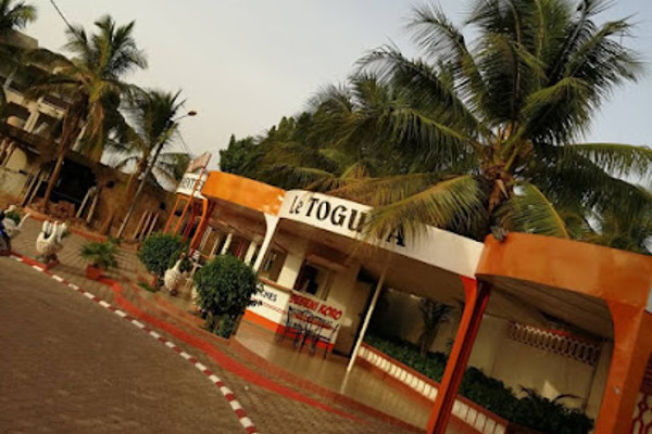 le toguna ex one love.jpg