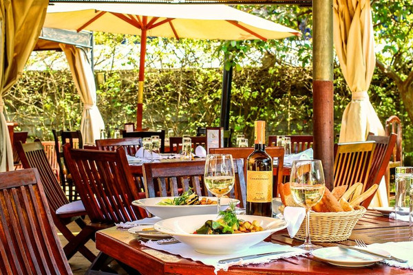 mediterraneo ristorante 1.jpg