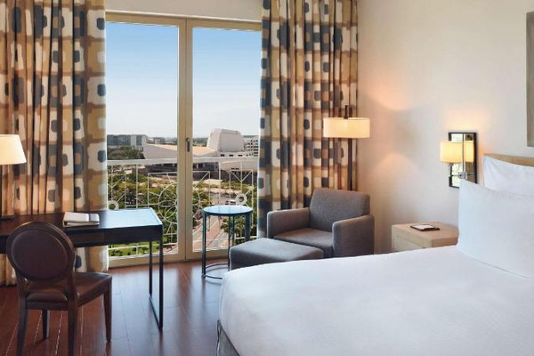 moevenpick-ambassador-hotel-accra-YQAS5cEU2n.jpg