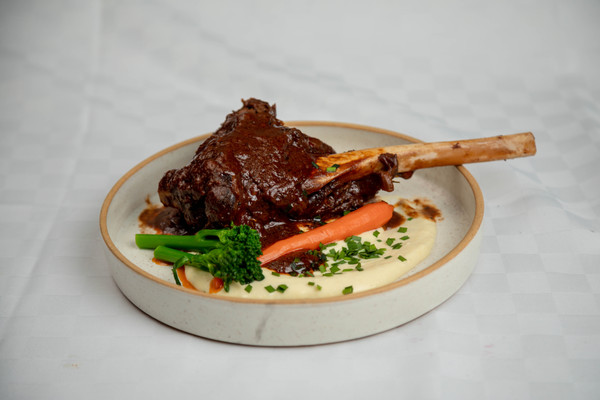 mukutan garden cafe at fairview hotel 2.jpg