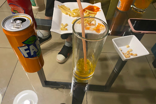 restaurant bar le conakry 4.jpg