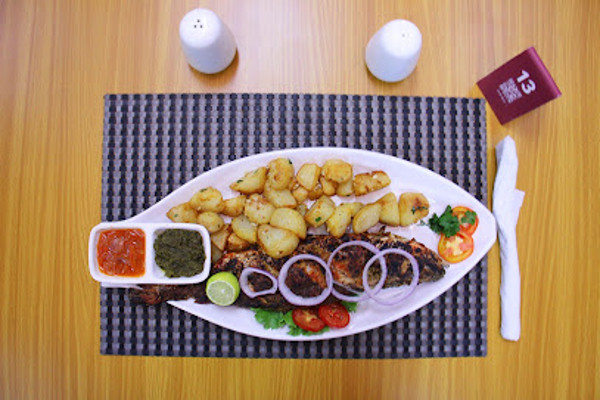 restaurant domino express 1.jpg