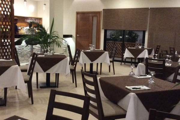 restaurant la pierrade 1.jpg