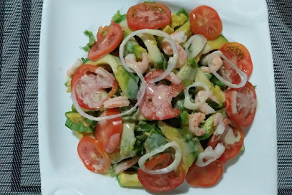 restaurant le roi du chawarma.jpg