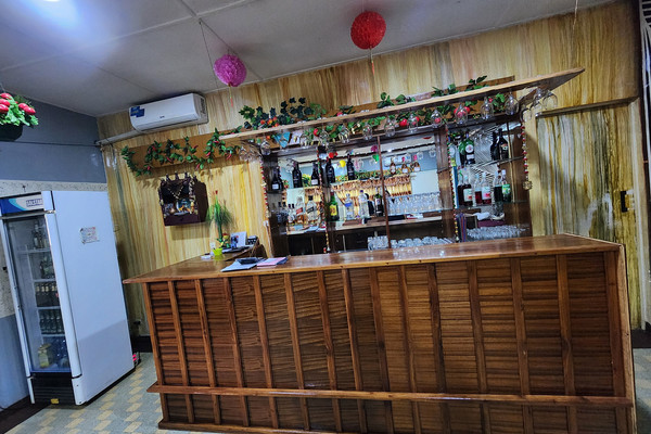 royal garden restaurant 2.jpg