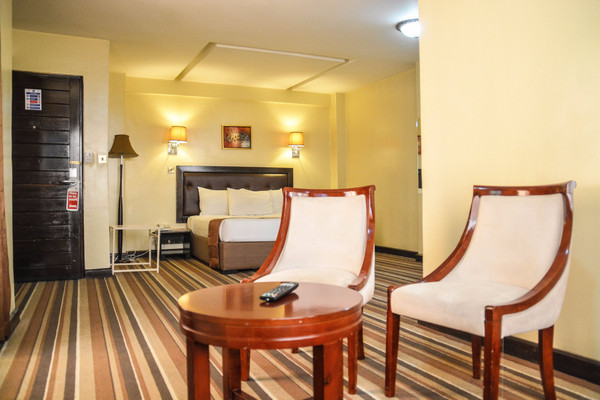 the clarion hotel moi avenue 1.jpg