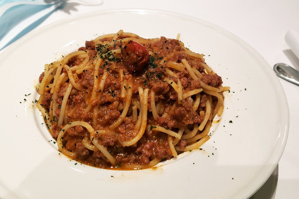 the lakes brasserie restaurant serena hotel 2.jpg